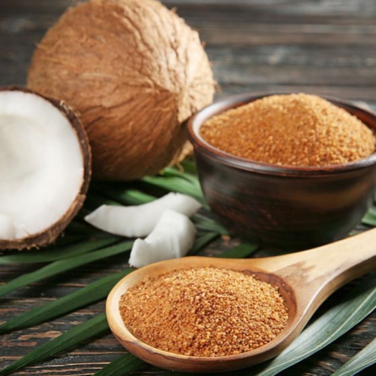 Zahărul de cocos - nectarul dulce al sevei florilor de cocos