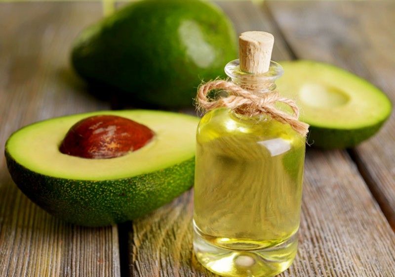 Mască de păr cu ulei de avocado